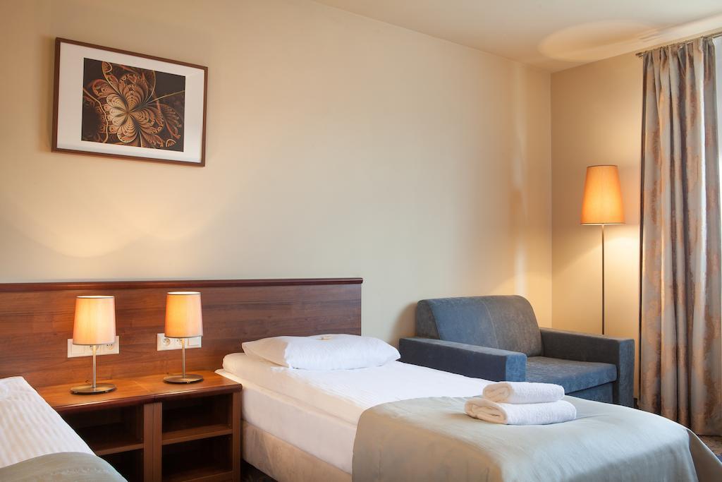 Miodowy Mlyn Hotel Opatow (Opatow)